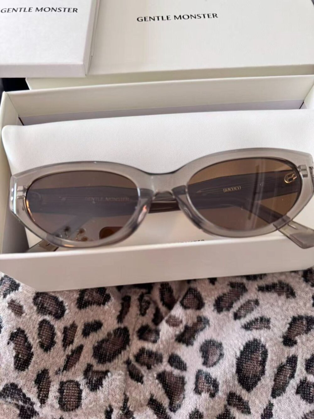 Gentle Monster ROCOCO Brown Oval Sunglasses Transparent Frame